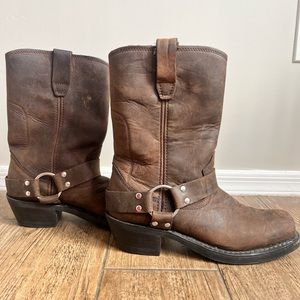Durango harness Women’s boots size 8.5